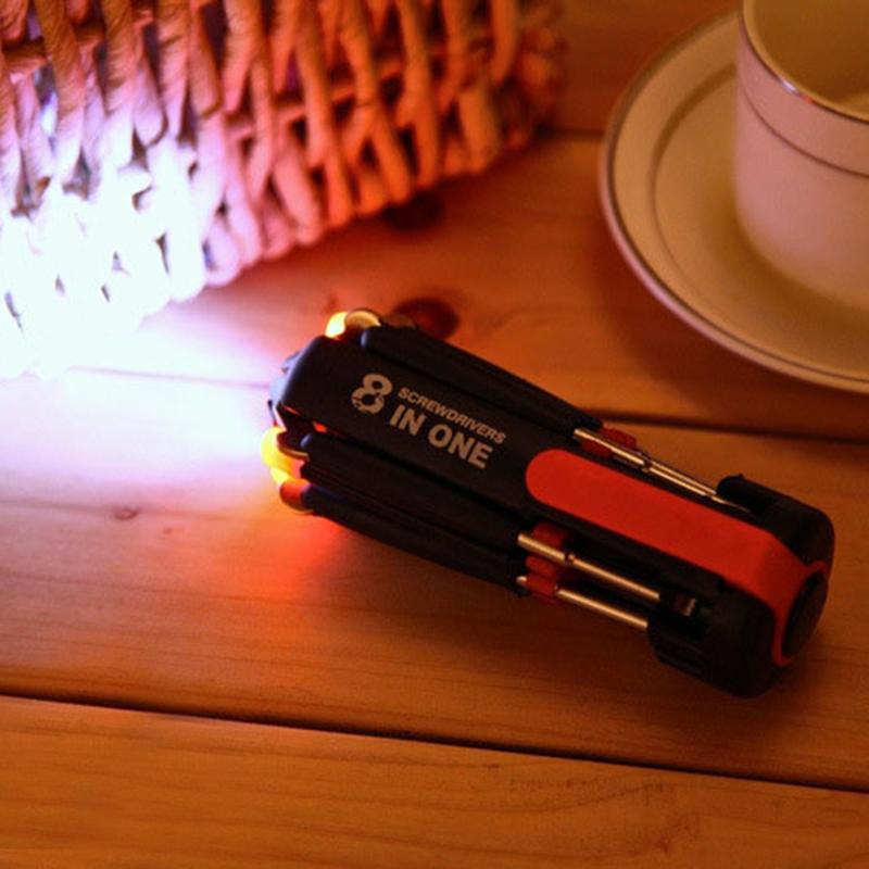 Screwdriver Set with LED Flashlight